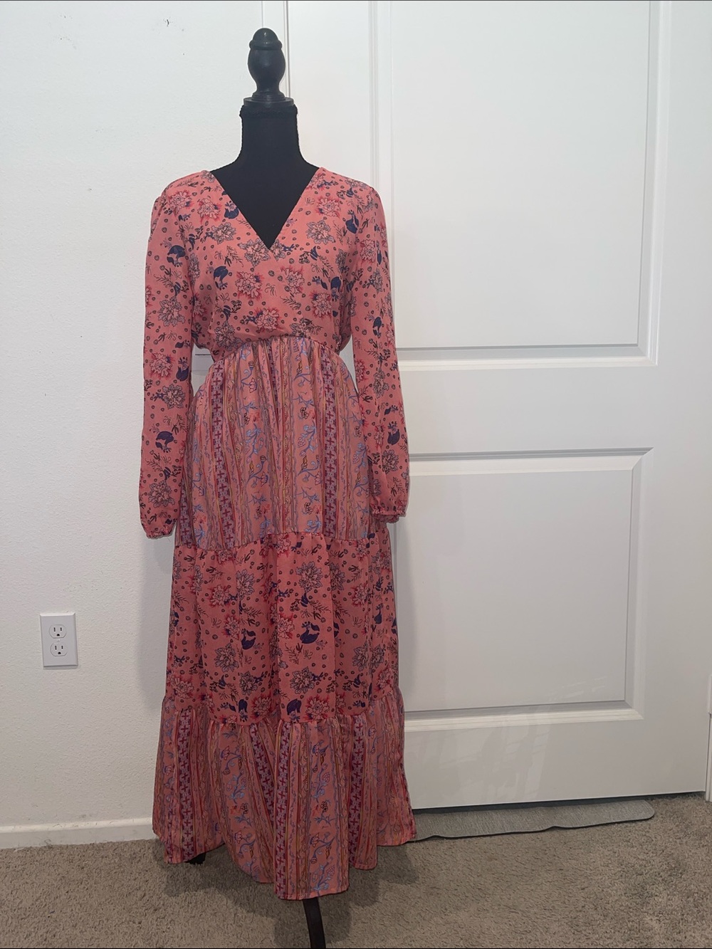 Long-Sleeve Pink Floral Boho Maxi Dress